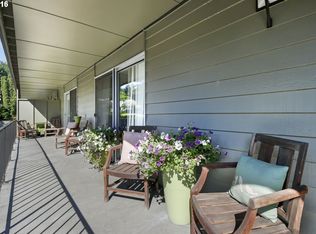 200 Burnham Rd UNIT 206, Lake Oswego, OR 97034