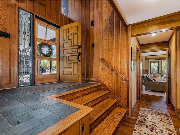 4th image of 210 Beechpoint Dr