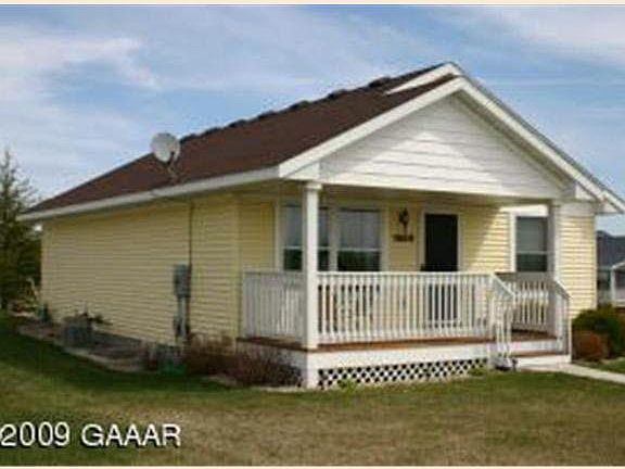 3rd image of 1505 Jasmine Drive NW