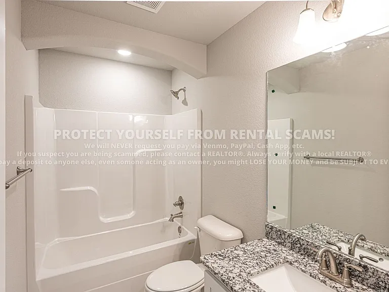 4476 W Newton Ave — Photo 9