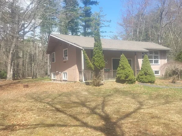 965 Temple St, Duxbury, MA 02332