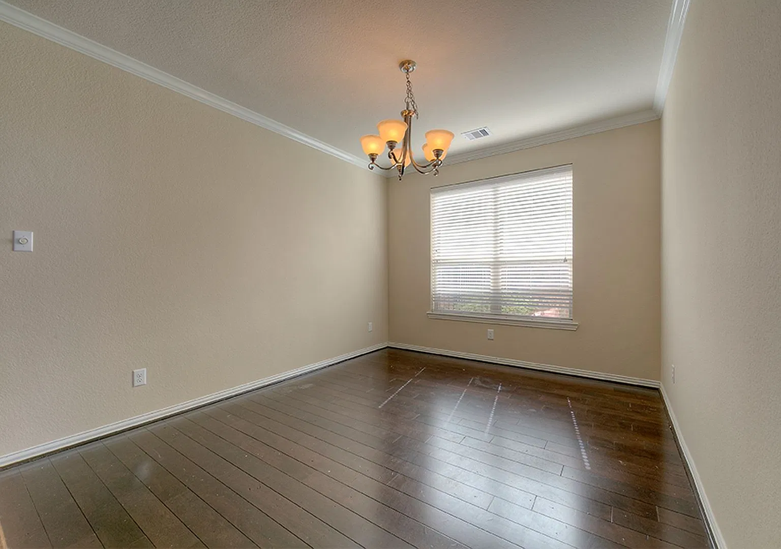 Sterling Ridge Stunner — Photo 4