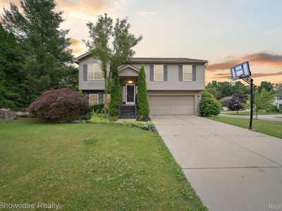 2738 Birchwood Dr, Waterford, MI, 48329