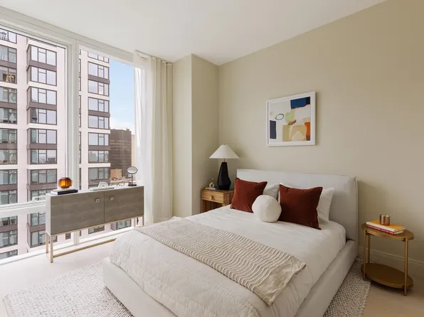 501 3rd Avenue image 2 of 12