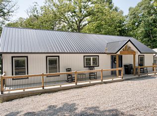 853 Dug Hill Rd, Clarkson, KY 42726