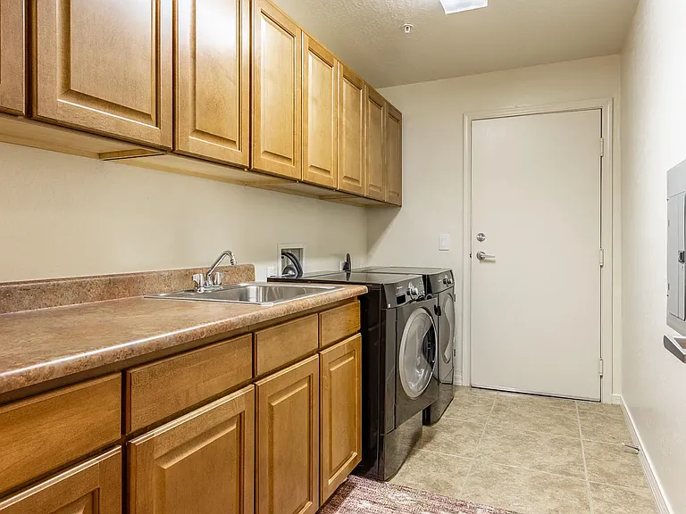 16800 E El Lago Blvd — Photo 15