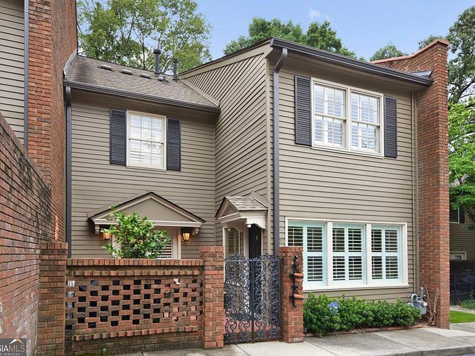 1st image of 5217 Glenridge Dr