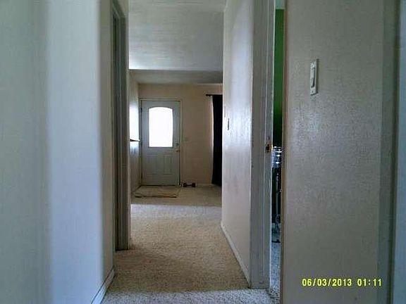 3rd image of 16200 Via Montana