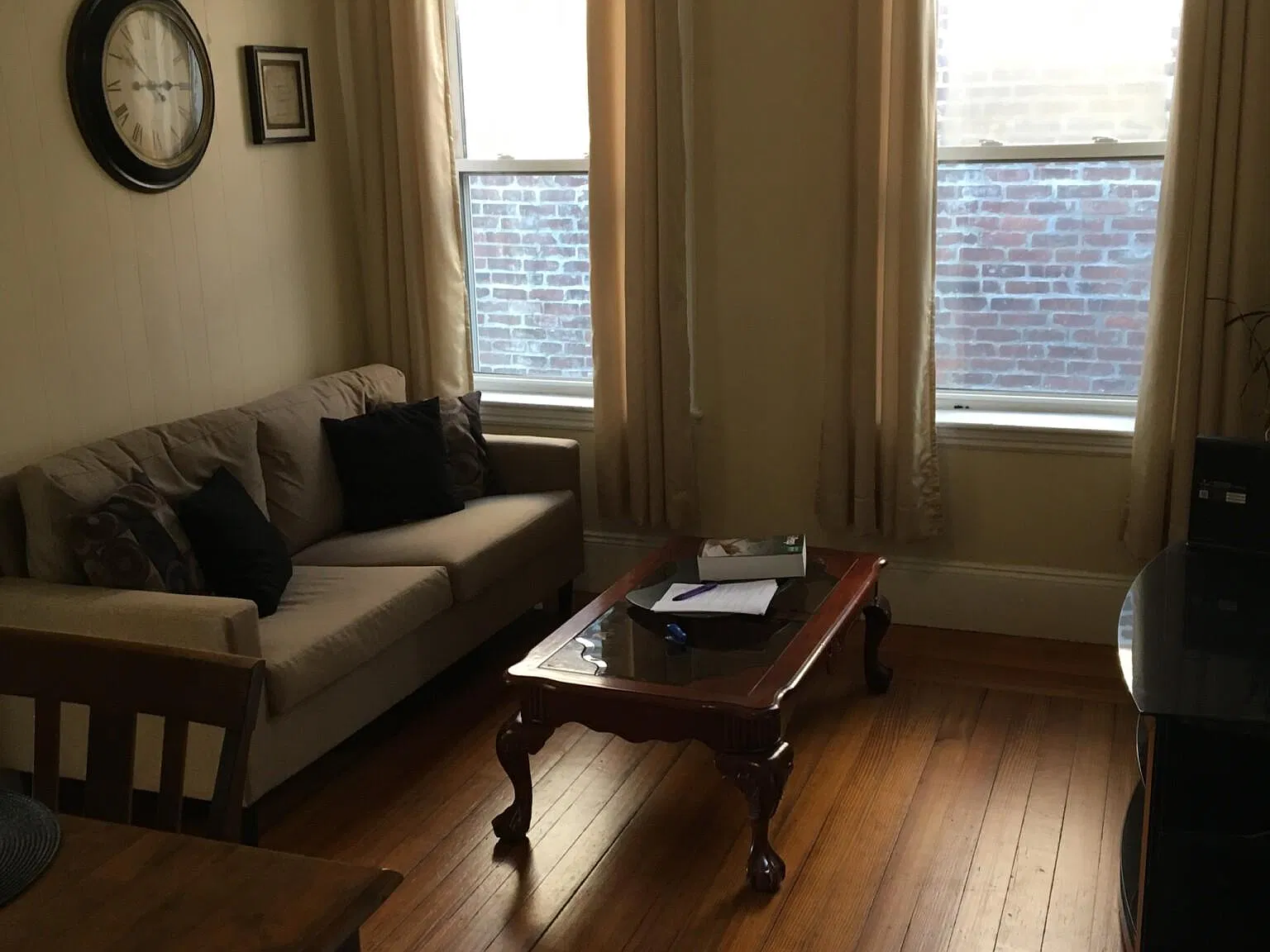 3 bed, 1.5 bath, 900 sqft, $3,650 — Photo 4