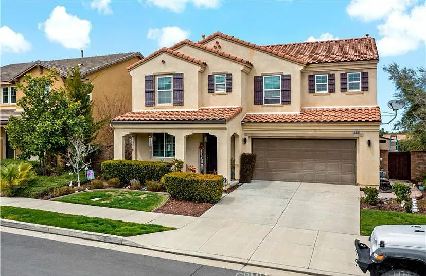 10918 Clover Cir — Photo 2