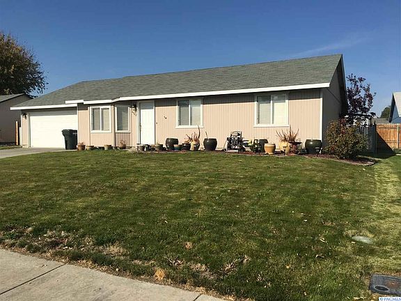3rd image of 4762 Poppy St