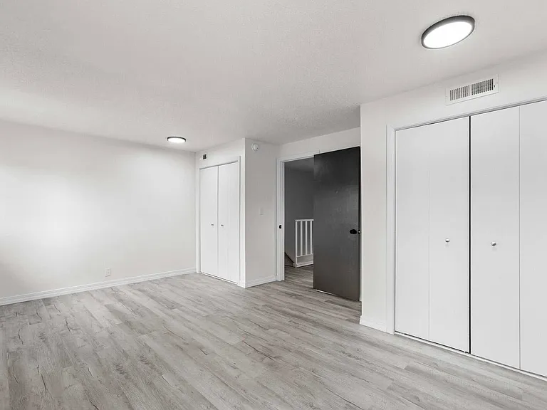 The Greenway Townhomes — Photo 11