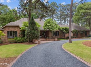 5 Hearthstone Rd, Pinehurst, NC 28374