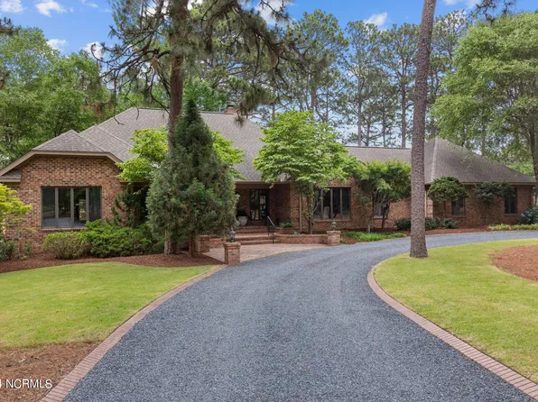 5 Hearthstone Road, Pinehurst, NC 28374