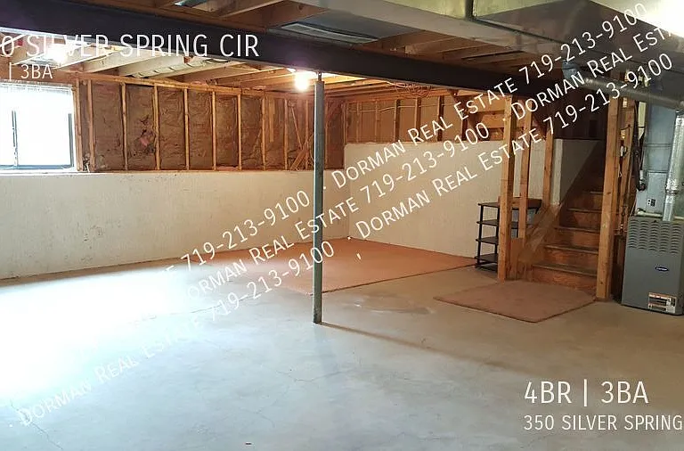 350 Silver Spring Cir — Photo 13