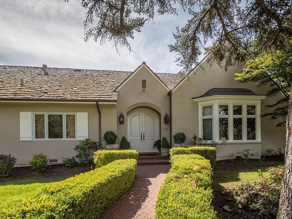 1st image of 265 Sierra Dr