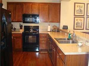 4th image of 379 Westgreen Ln