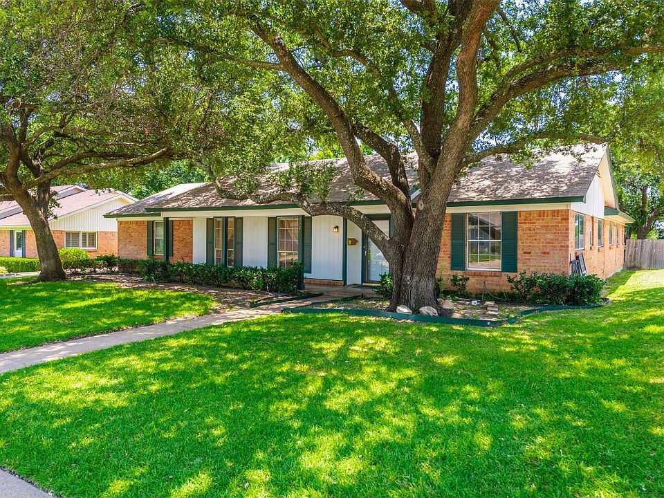 1st image of 3324 Pebble Beach Dr