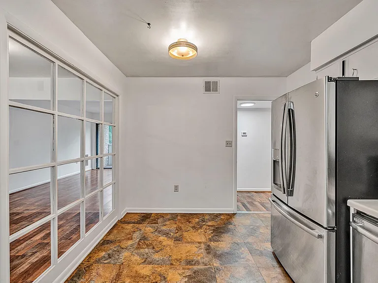 5260 Crossbow Cir #7D — Photo 11