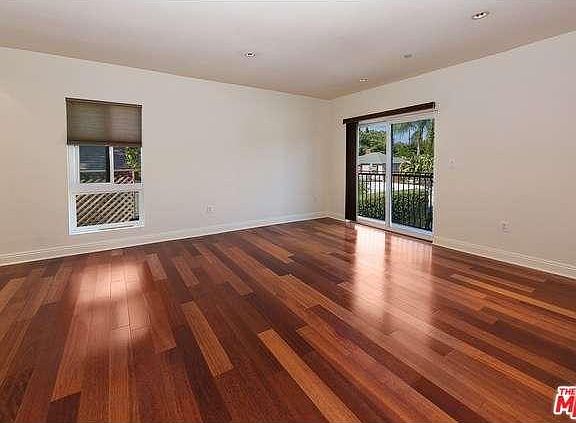 4th image of 5401 Morella Ave #110
