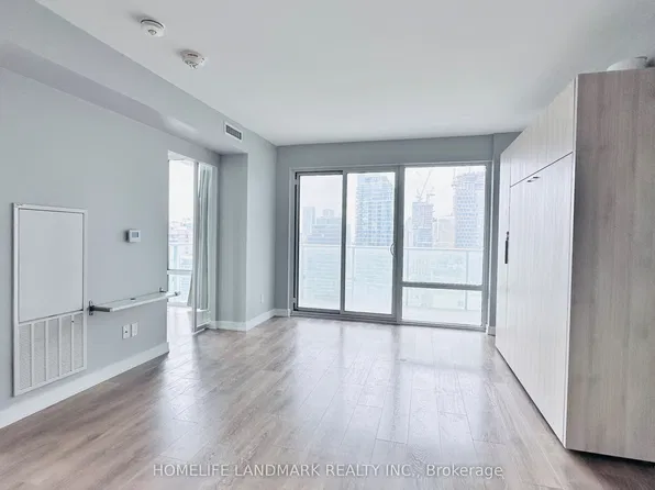 501 Yonge St #2509, Toronto, ON M4Y 0G8