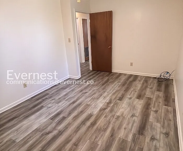 6237 Stockton Dr #A — Photo 11