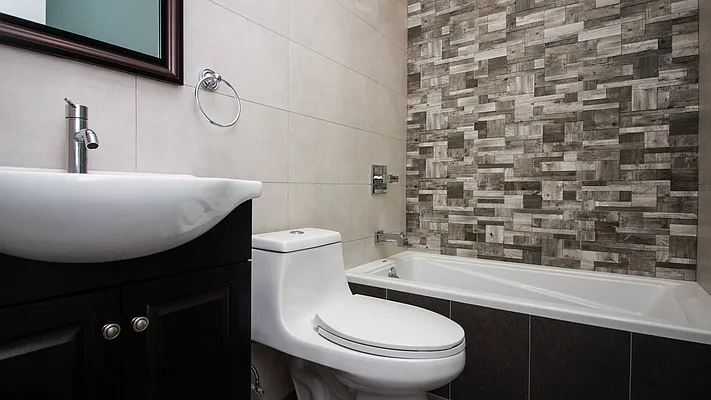 Rented by Nooklyn NYC LLC | media 24