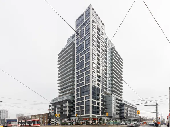 501 Saint Clair Ave W, Toronto, ON