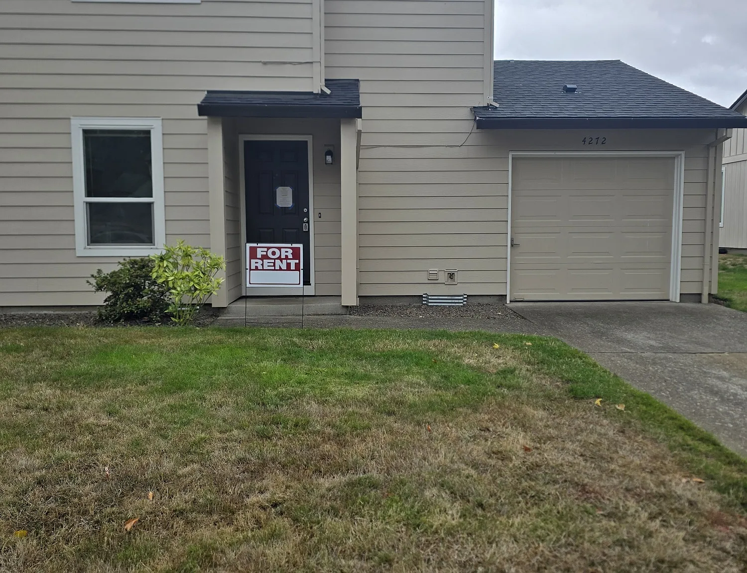 2 bed, 1.5 bath, 1077 sqft, $2,295 — Photo 1
