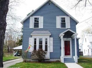 34 Maple St, Skowhegan, ME 04976