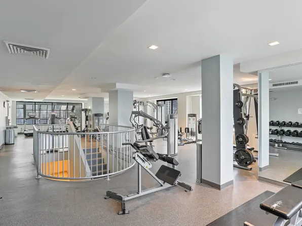 200 Rector Place image 8 of 9