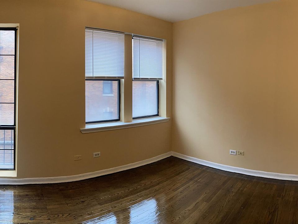 2nd image of 7235 S Jeffery Blvd #7237-2C