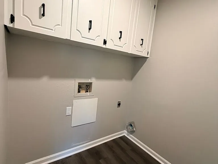 306 Lynnewood Dr — Photo 7