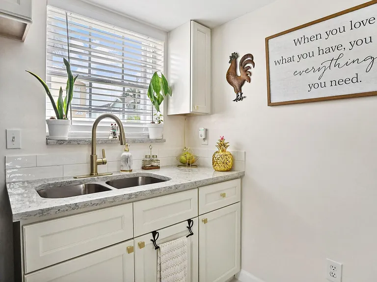 368 Waterside Dr — Photo 23