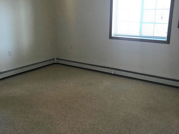 3rd image of 1630 Dakota Dr N APT 106