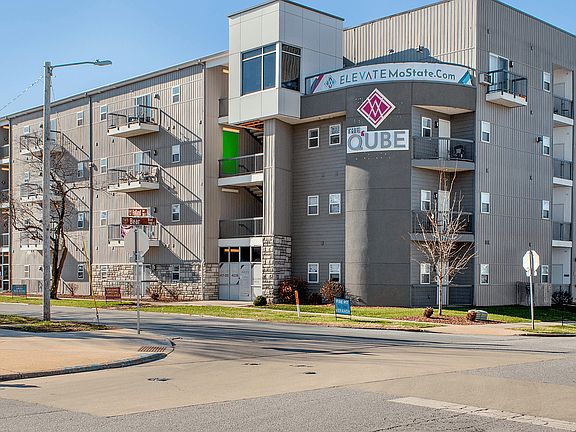 2nd image of 634 E Bear Blvd #17908264
