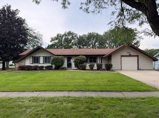 1316 Norwell Ln, Schaumburg, IL 60193