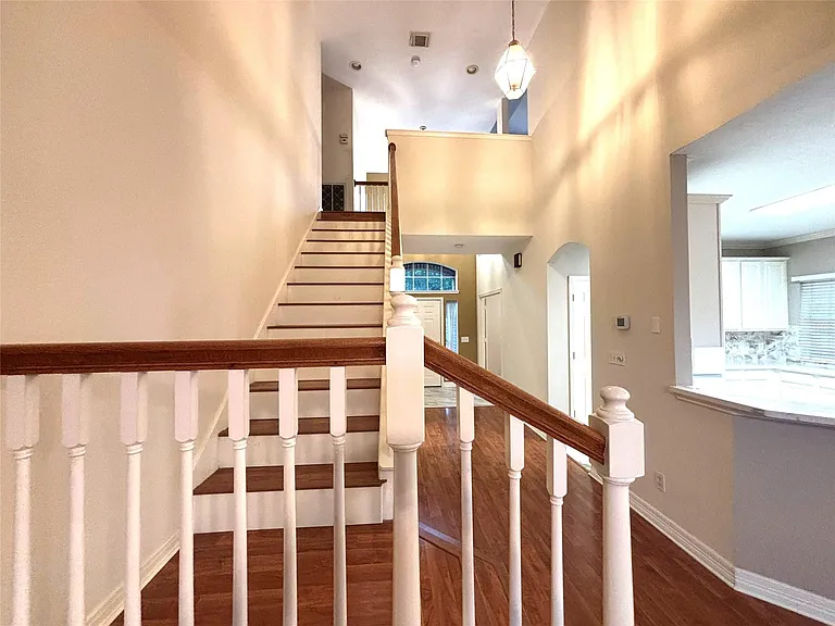 9514 Leaning Tree Ln — Photo 20