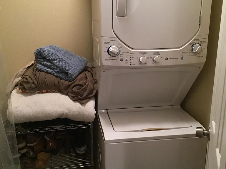 1441 S Frisco Ave #E — Photo 3