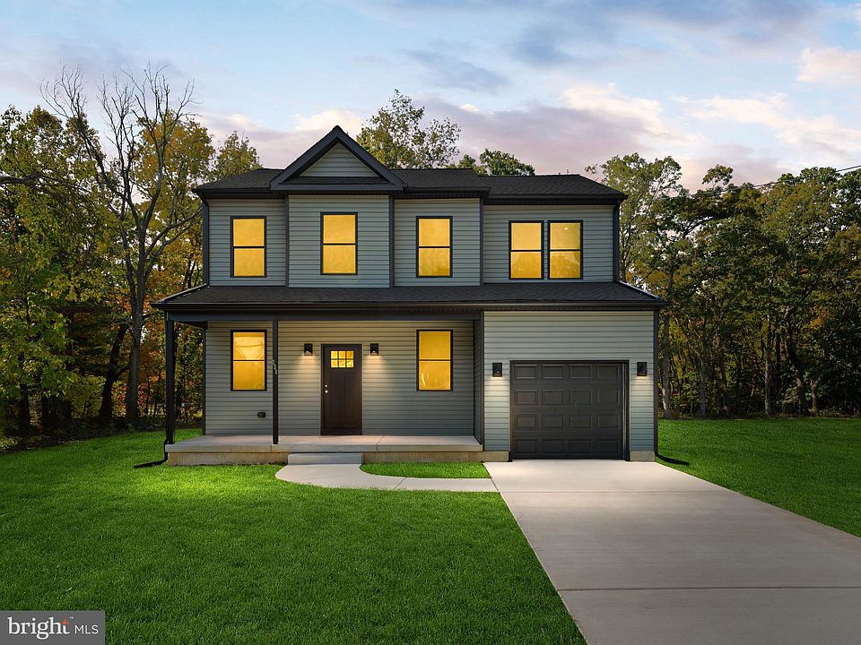 1st image of 338 Magnolia Ave