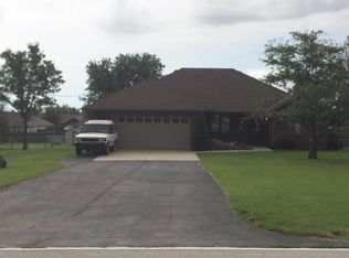 5995 W Farm Road 94, Springfield, MO 65803