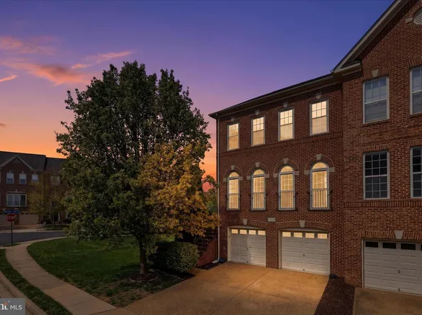 43114 Royal Fern Ter, Ashburn, VA 20148