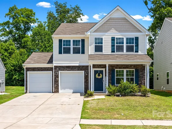 10210 Holly Park Dr, Charlotte, NC 28214