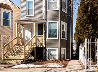 2968 N Ridgeway Ave #2R, Chicago, IL 60618