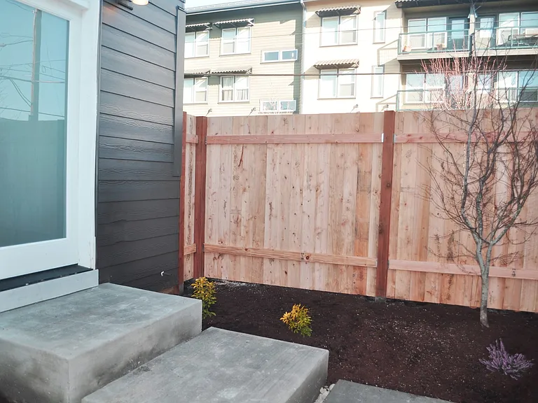 Axis PDX Apartments — Photo 22