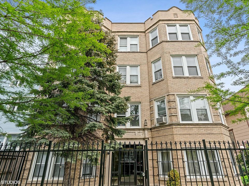 1st image of 2839 N Sawyer Ave APT 2S