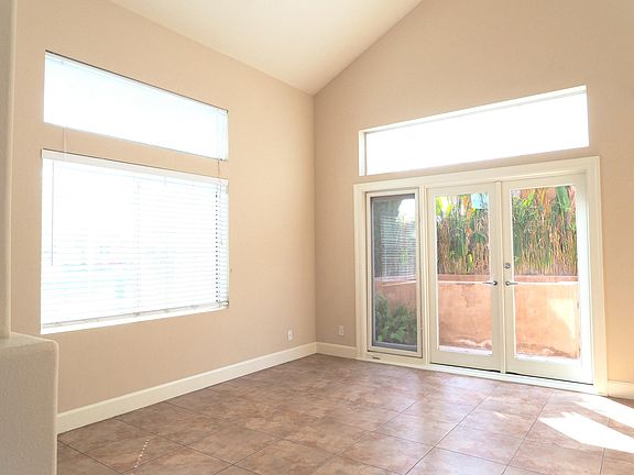 4th image of 13392 Lummis Ct