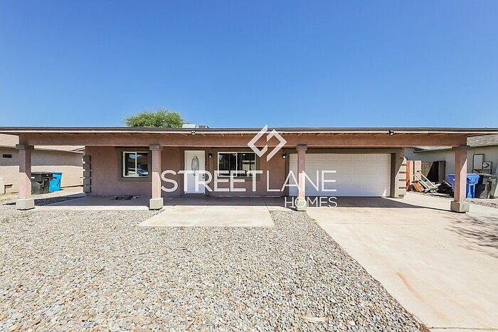 1st image of 7950 W Mariposa Dr