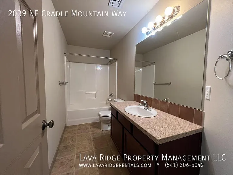 2039 Cradle Mountain Way — Photo 14