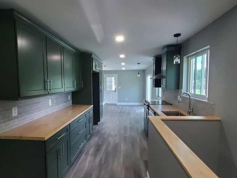 2570 Graffenburg Rd — Photo 5
